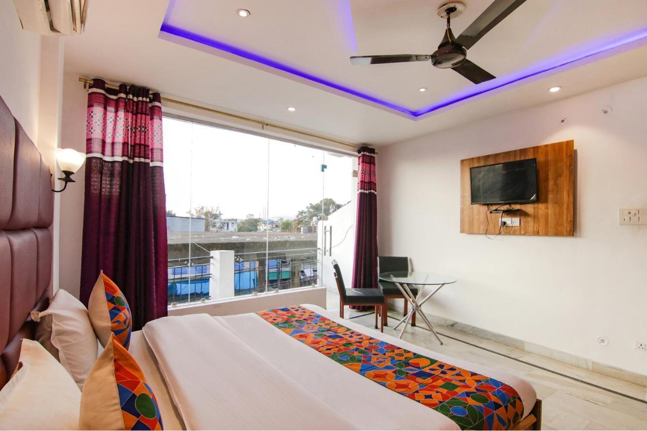 Fabhotel Grover 캉그라 외부 사진
